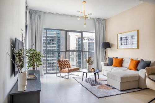 Downtown Dubai Apartment | Silkhaus elegant and Spacious 1BDR in Downtown near Business Bay