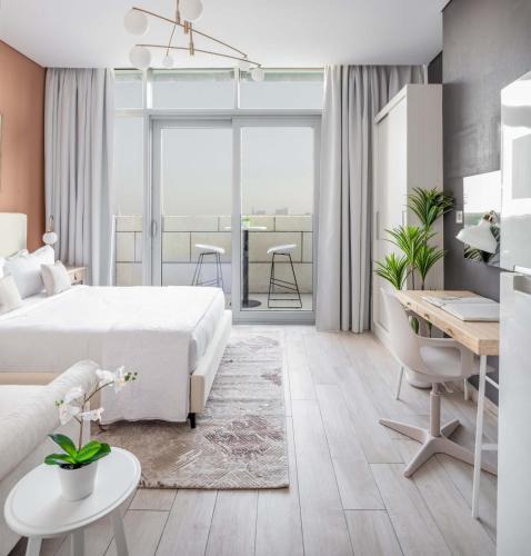 Bur Dubai Apartment | Silkhaus renovated studio with Burj Khalifa view in DIFC
