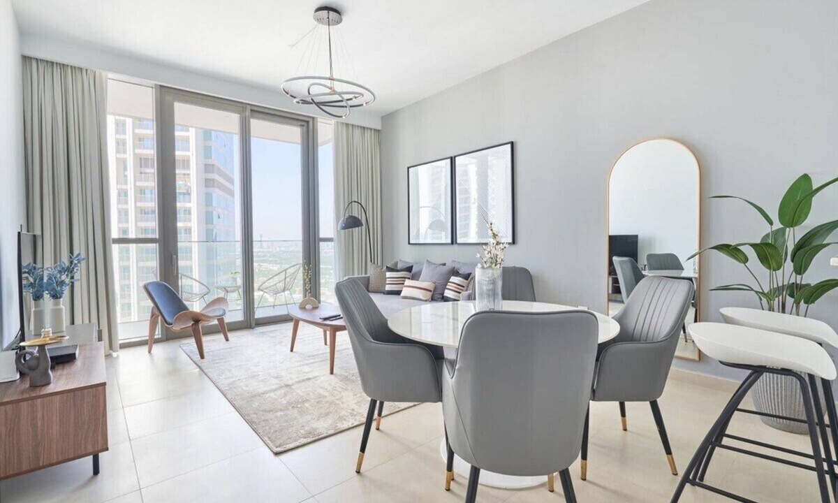 Za'abeel 2 Apartment | Silkhaus Stylish 2 BDR | Pool and Gym | Downtown
