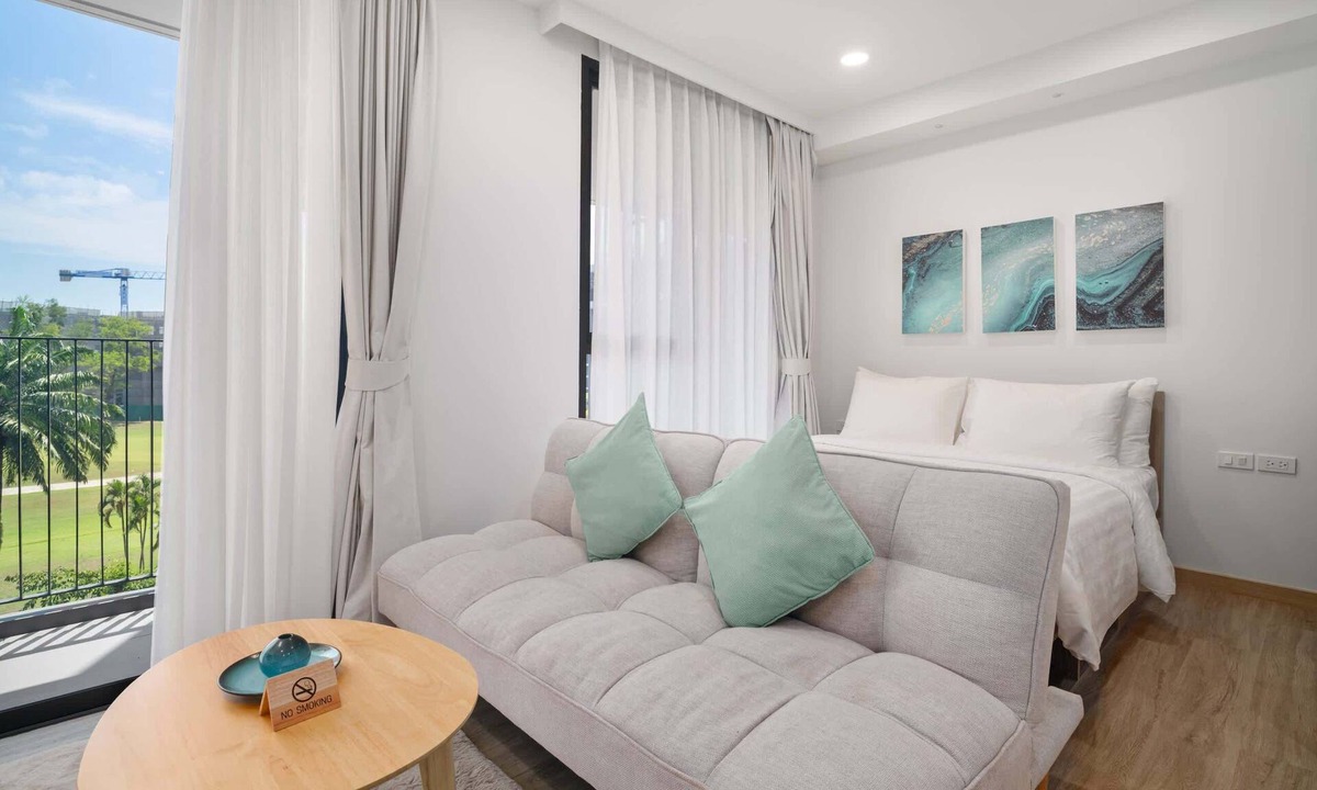 Laguna Condo | Skypark Aurora 2, Studio 1A Premium