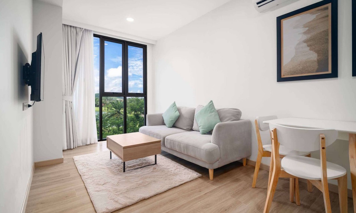Laguna Condo | Skypark Aurora, One Bedroom 1Cx Premium