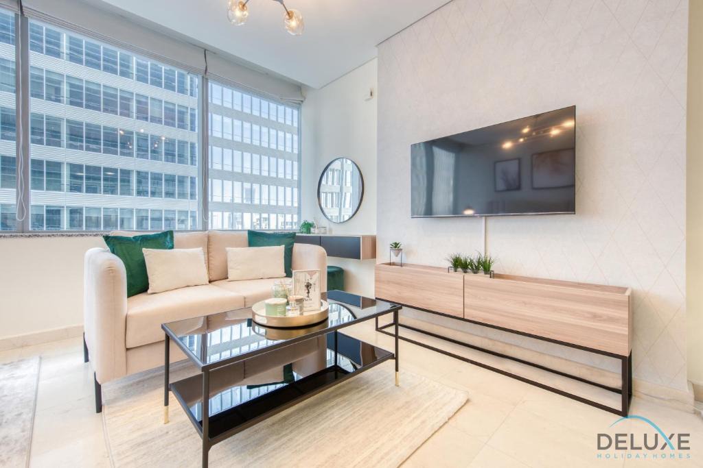 Bur Dubai Apartment | Sleek Studio at Sky Gardens DIFC by Deluxe Holiday Homes