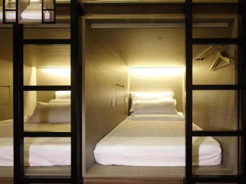 Al Mankhool Hostel | Space Capsule Near Burjuman Metro Station