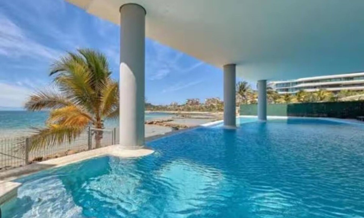Bucerias Apartment | Spacious 3-brdm apartment near charming beach towns: security, bay access & gym