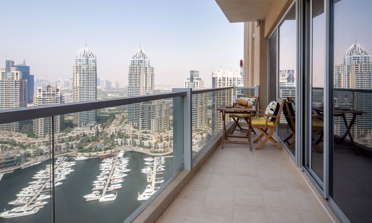 Dubai Marina Apartment | Spacious 3BR with Magnificent Marina Views