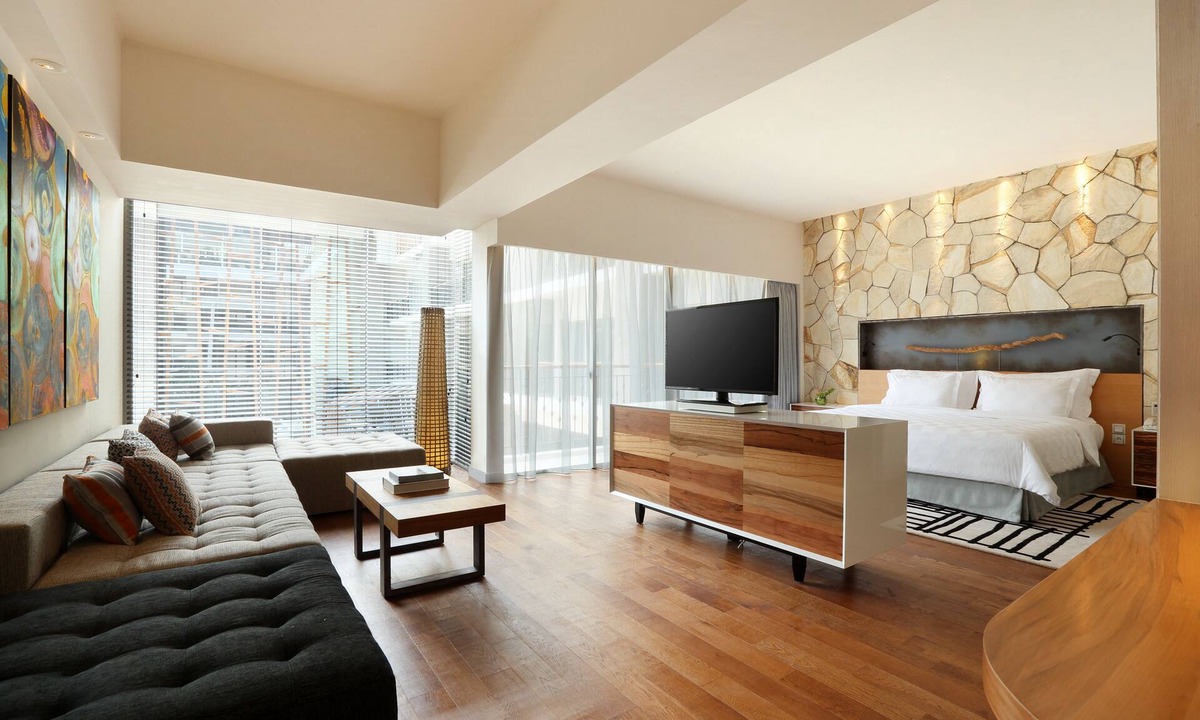 North Legian Hotel | Spacious Modern Suite with Free Minibar Items (T Sand Suite22)