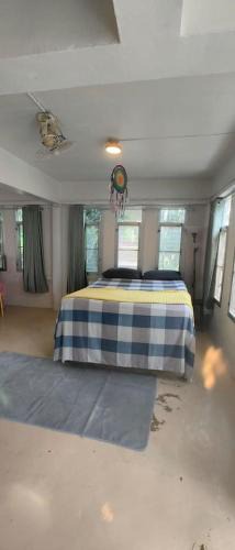 Thong Sala Apartment | Studio House near Beach 300m.