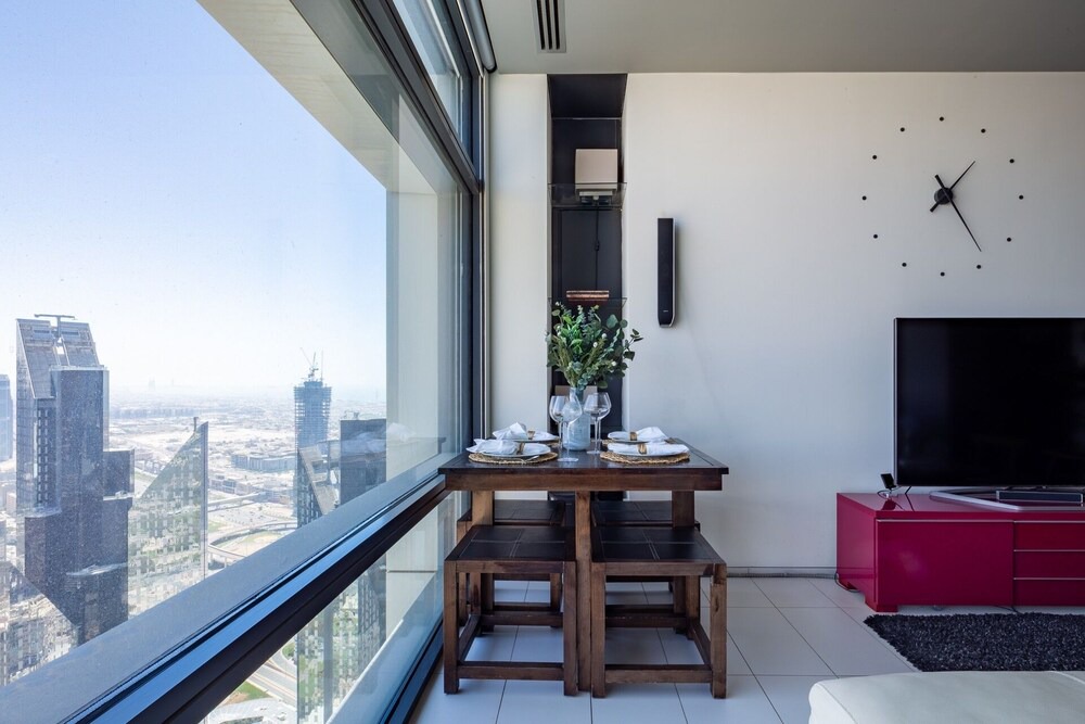 DIFC Apartment | Stylish 1BR in DIFC With Burj Khalifa Views