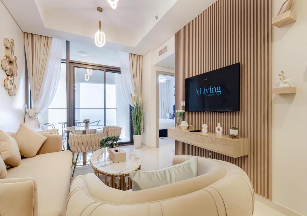 Sheikh Zayed Road Apartment | Stylish 2BR Plus Maid's Room Aykon City Business bay