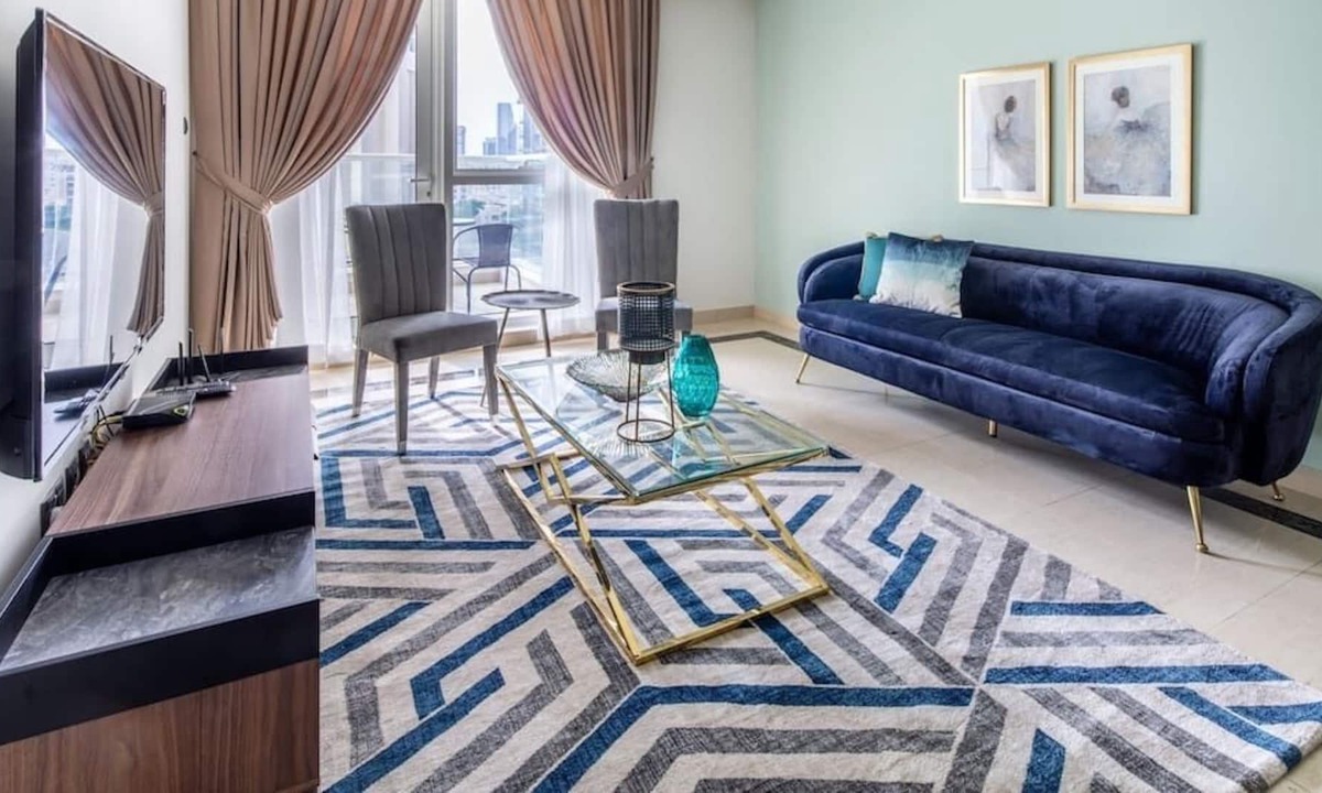 Downtown Dubai Apartment | Stylish and Luxurious 2BR With Study in Downtown!