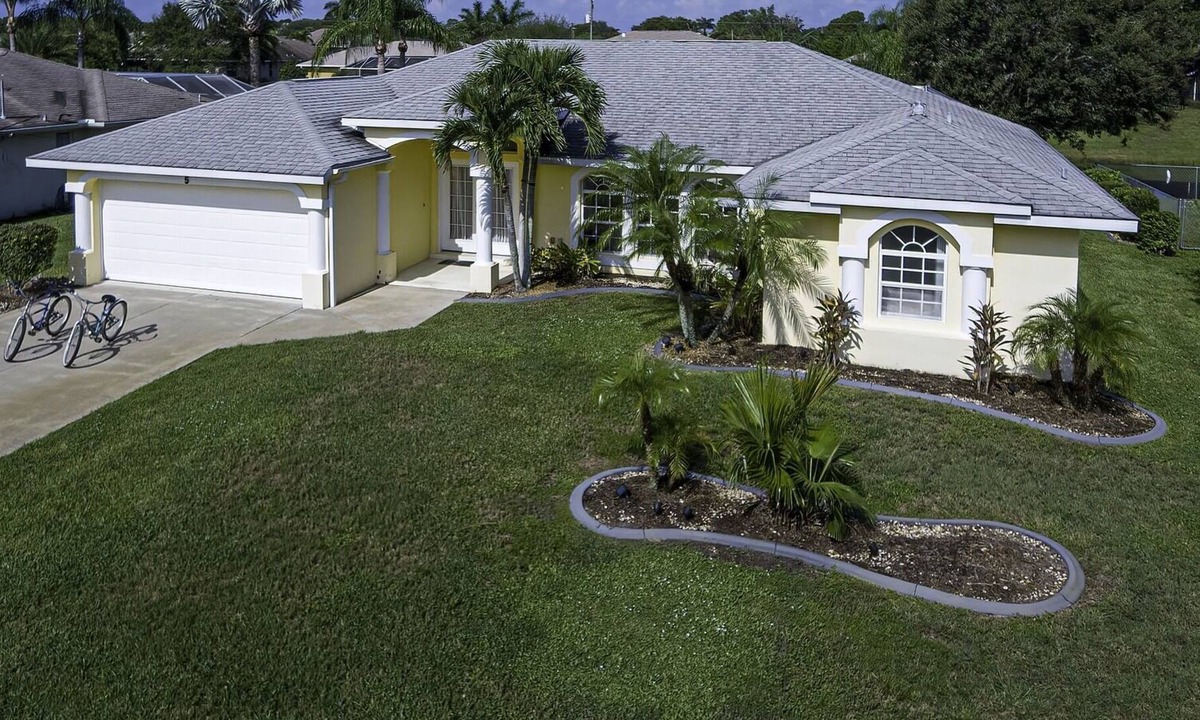 White Marsh House | SunTastic | 2 Mastersuites | Waterfront