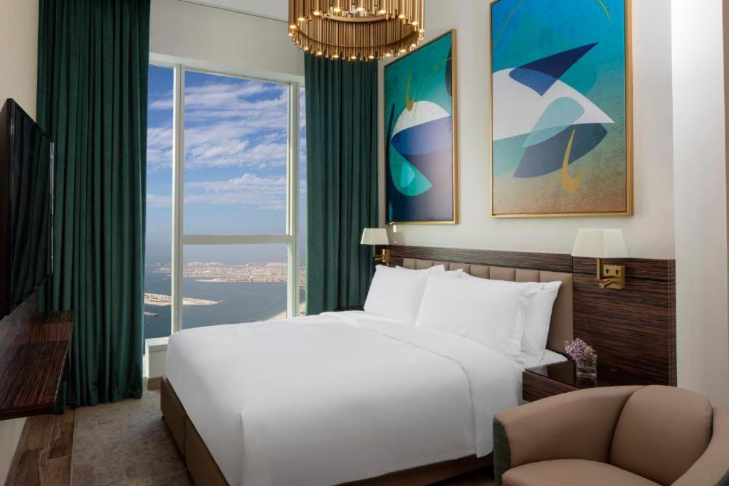 The Media Lounge Palm | Dubai Media City