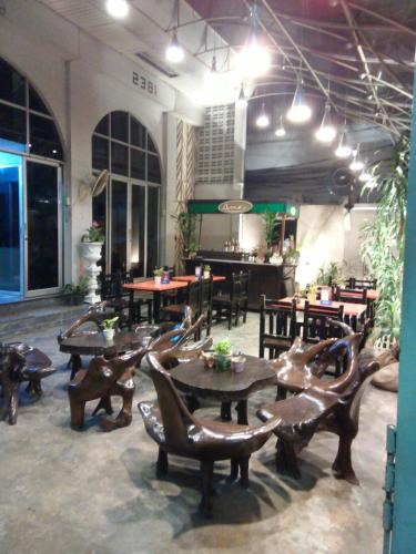 Wang Burapha Phirom House | The Grand Palace Hotel