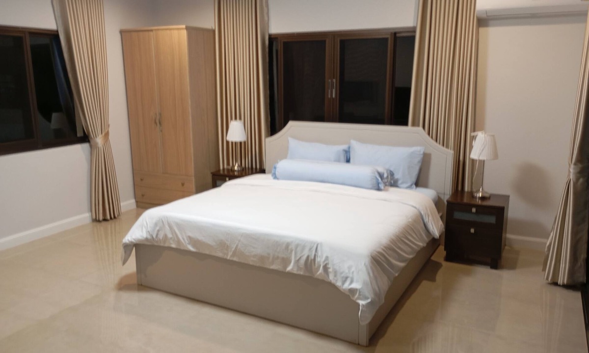 Bang Pakong Villa | The Waterfront Villa Bangpakong, In the Heart of a Golf course