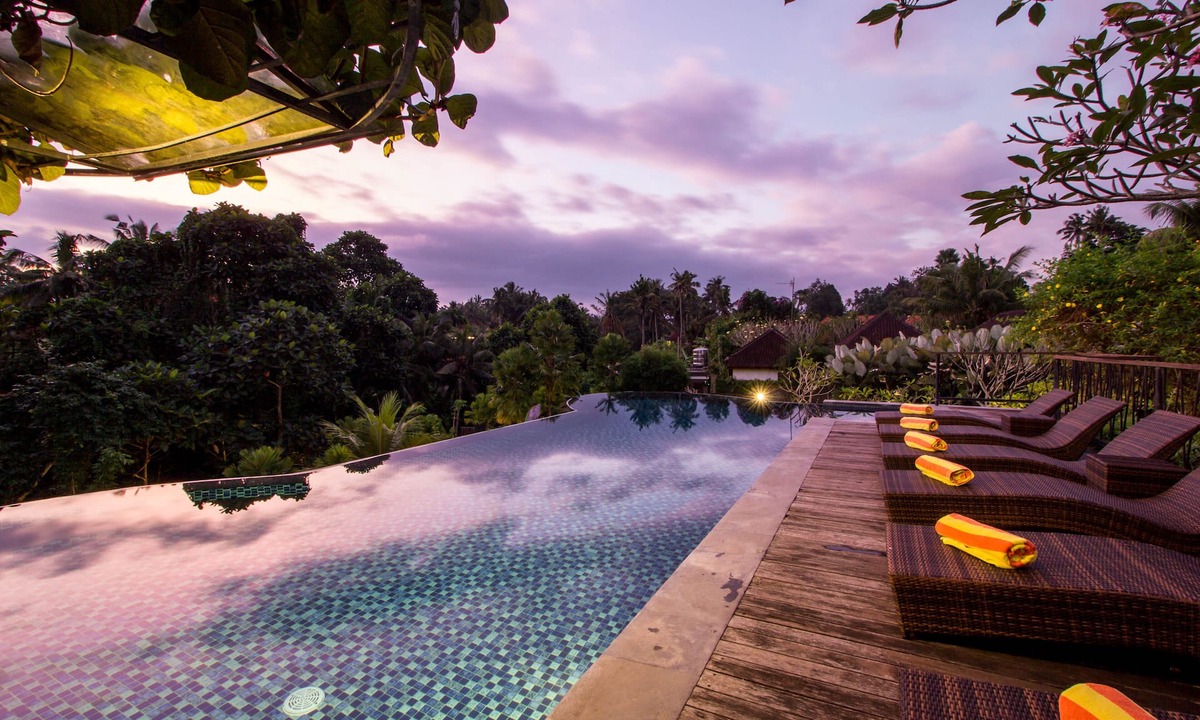 Kutuh Kaja Hotel | Tirta Arum