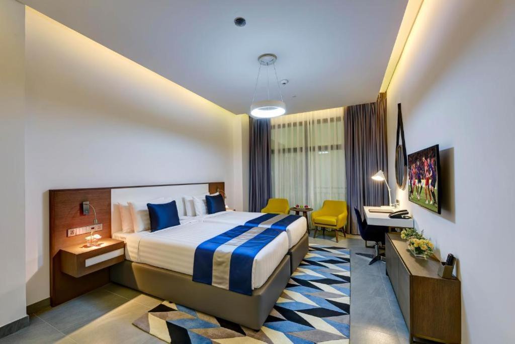 Dubai Investment Park Apartment | Two Bedroom Apartment In DIP By Luxury Bookings