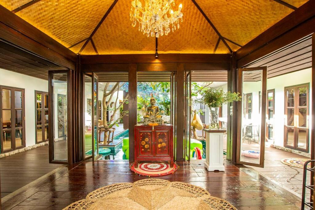 Bang Na Villa | Unparalleled pool villa