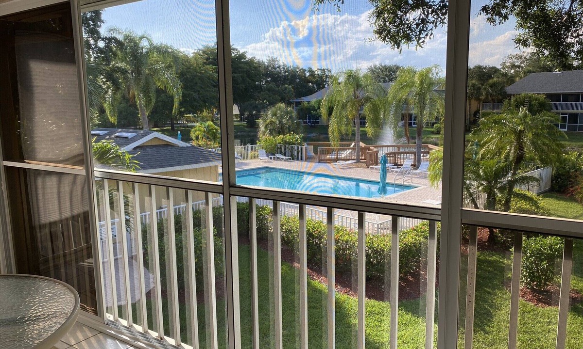 Imperial Golf Estates Condo | Updated and Immaculate, 2 bedroom, 2 bath end unit, next to the pool