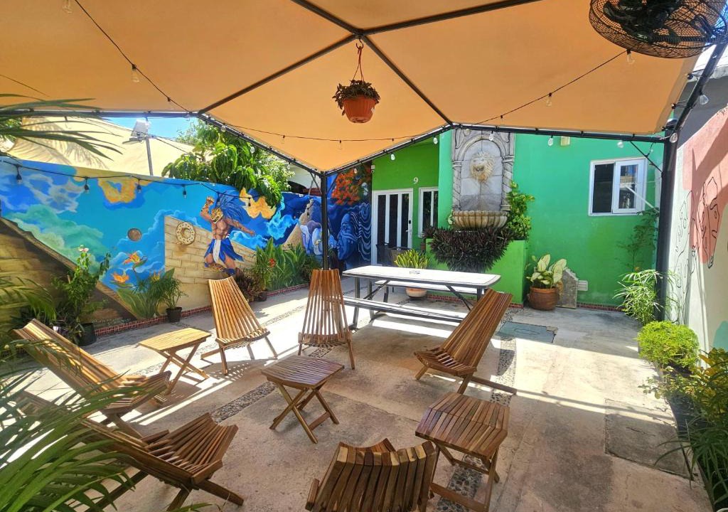 Downtown Cancun Hotel | Villa Leo
