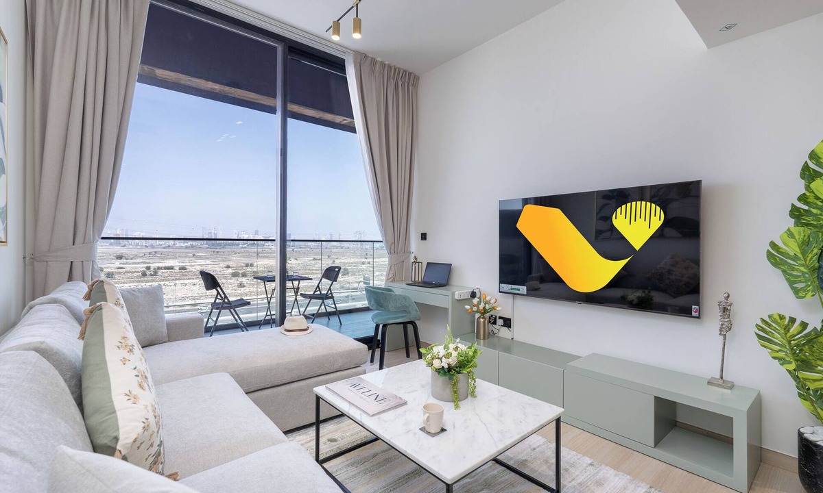 Jumeirah Village Circle Apartment | Vogue 7 mins Sky Dubai 3 mins Cirle Mall