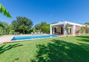 158 m² House ∙ 2 bedrooms ∙ 4 guests
