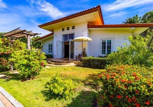 2 Bedroom Private Pool Bali Style Villa B98