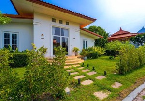 2 Bedroom Private Pool Bali Style Villa B98