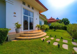 2 Bedroom Private Pool Bali Style Villa B98
