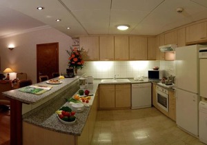 3 Bedroom Apartment Near World Trade Centre