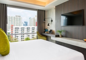 35sqm Maitria Hotel Rama 9 Bangkok Deluxe Room City View
