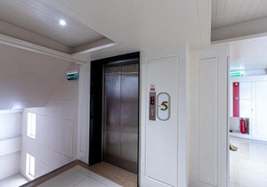 A Room Bangkok Sathorn