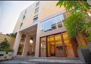 A Room Bangkok Sathorn