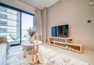 Beautiful 1 Bedroom Apartment in Euro Residence