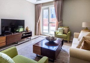 Beautiful 3BR w/ Study in Downtown Dubai