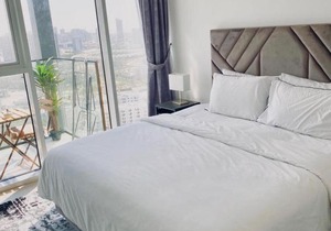 Bloom Tower Apartment, Dubai