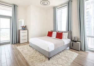 Bright 2BR in Business Bay with Canal Views
