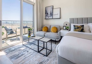Bright and Modern Studio in JVC!