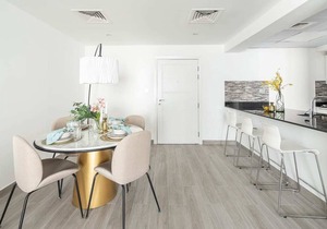 Bright and Stylish 1BR in The Greens!