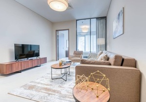 Captivating 1BR with Concierge and Luxurious Amenities