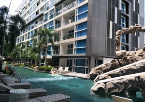 Centara Azure Hotel Pattaya (SHA Extra Plus)