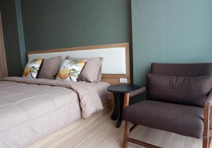 Comfort&Cozy in the middle of city / BTS Ekamai
