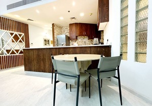 COZY 2 BEDROOM APARTMENT IN DUBAI