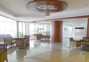 Crystal Garden Luxury in heart of Downtown Bangkok