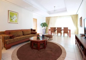 DELUXE 2 BEDROOM APARTMENT, MARINA DUBAI