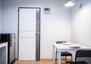 Deluxe Apartment for rent in Chiangmai (DVR-17)