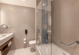 DoubleTree by Hilton Dubai Al Jadaf