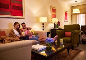 Family Two Bedroom Apartment Near Internet Metro Station By Luxury Bookings AB