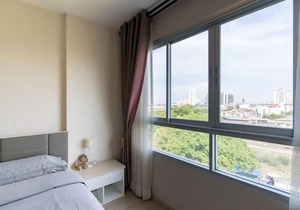 Gfeel,F2. BTS sukhumvit, WIFI Pool GYM