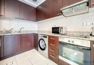 Holiday Rate Chic 1BR with Balcony in Prime Spot BY Deluxe Holiday Homes