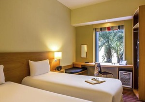 ibis Mall Avenue Dubai